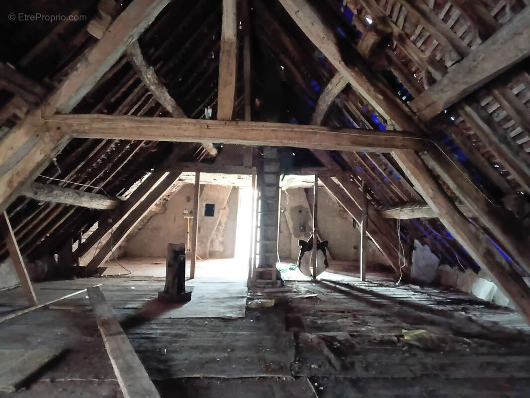 Maison à BAUGY