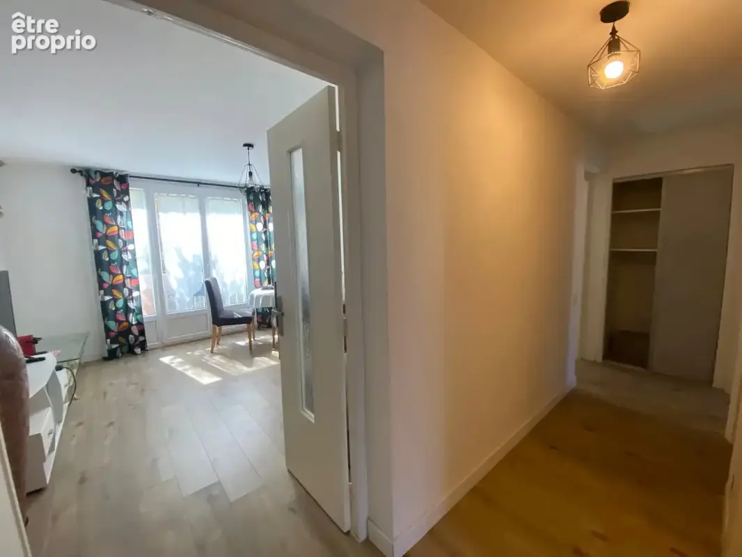 Appartement en rez de chaussé 3 pièces 55m2 Antibes Les pins - photo 2