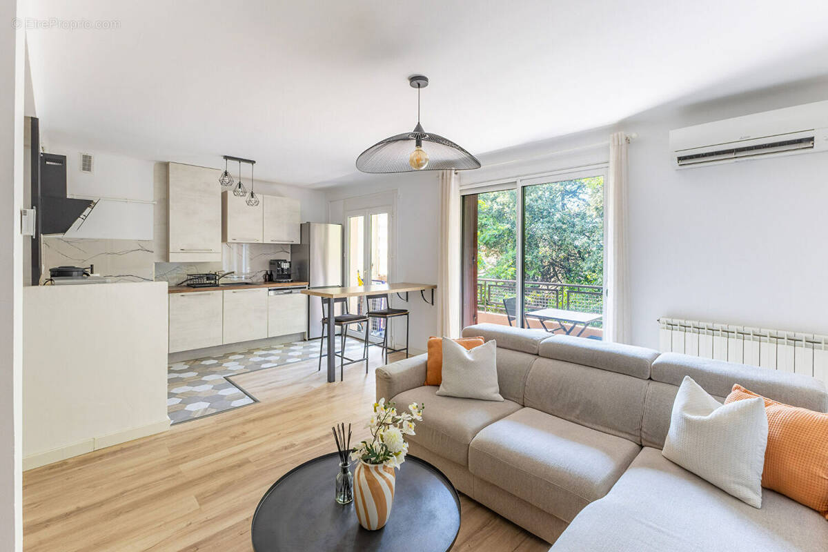 Appartement à MARSEILLE-13E