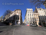 Appartement à MARSEILLE-1E