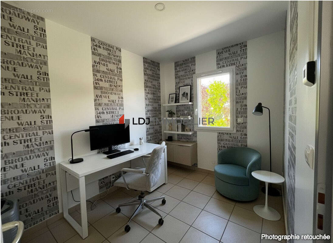 Maison à SAINT-LAURENT-DE-LA-SALANQUE