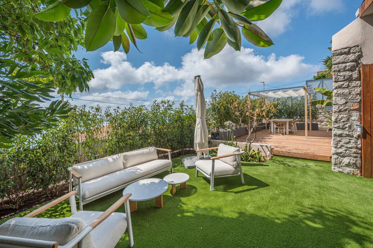 Maison 187 m² à Villefranche-Sur-Mer  - photo 39