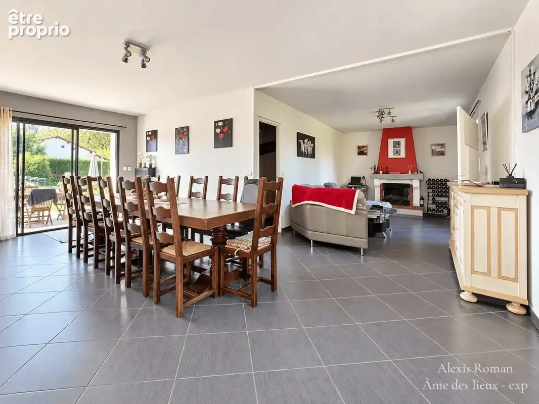 Maison 6 pièces 128 m² à vendre à Montpon-Menesterol (24700) - photo 2