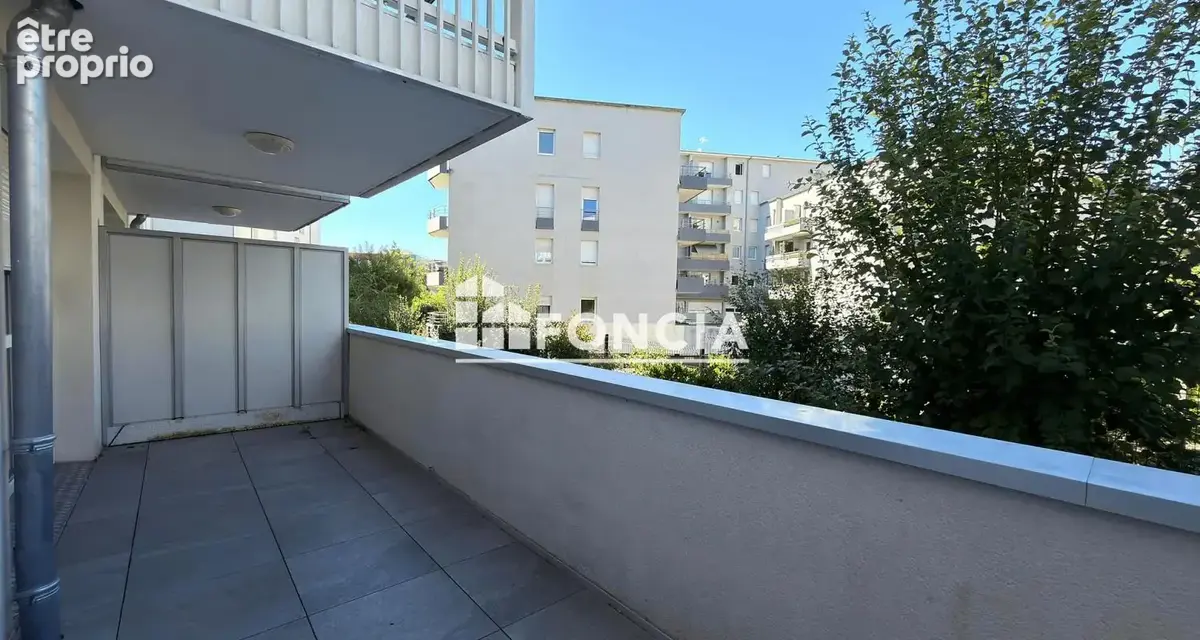 La folie des grandeurs pour ce 3 pièces avec 2 stationnements privatifs - Quartier Bourran - photo 3