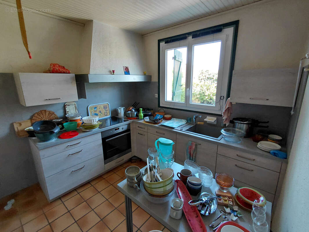 En exclusivité ! Maison de plain-pied avec garage et jardin sur La Flèche... - photo 4