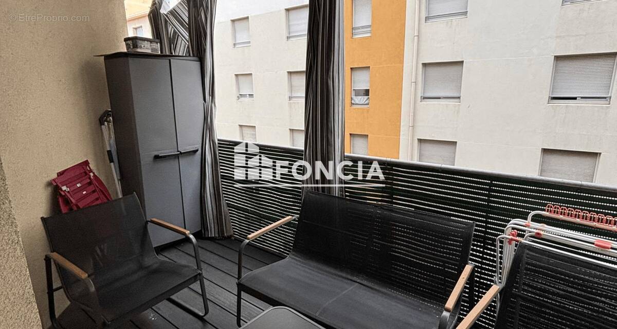 Appartement à MARSEILLE-3E