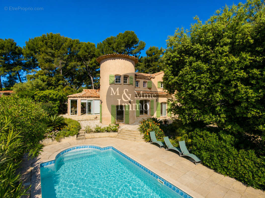 Maison à SANARY-SUR-MER
