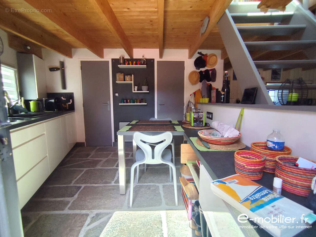 Cuisine - Maison à GROIX