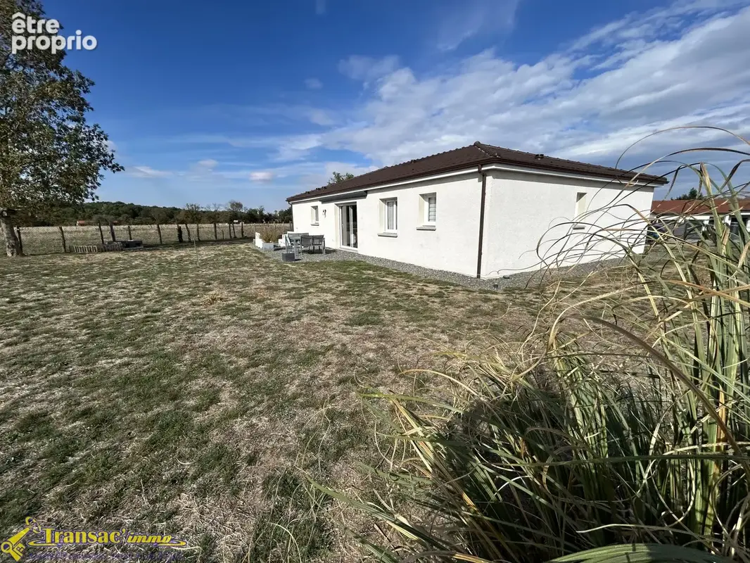 Villa 4 pièces 100m2 avec garage et 1100m2 de terrain - photo 2
