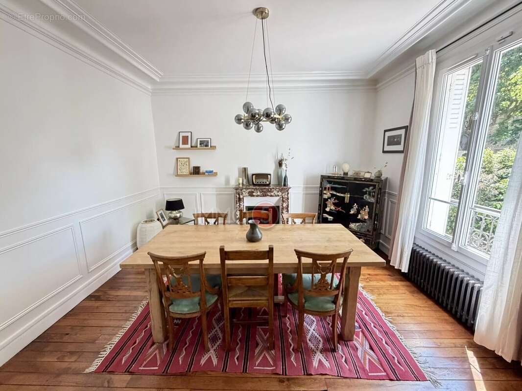 Maison à LE RAINCY