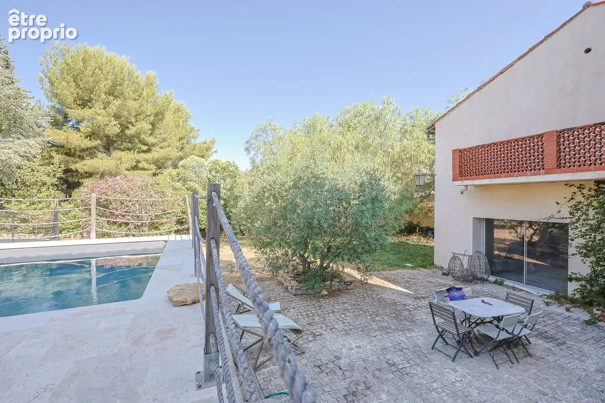 La ciotat - mas de caractère - t 11 - 366m2 - parcelle 2000m2 - piscine - photo 39