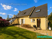 Maison à LE FOLGOET