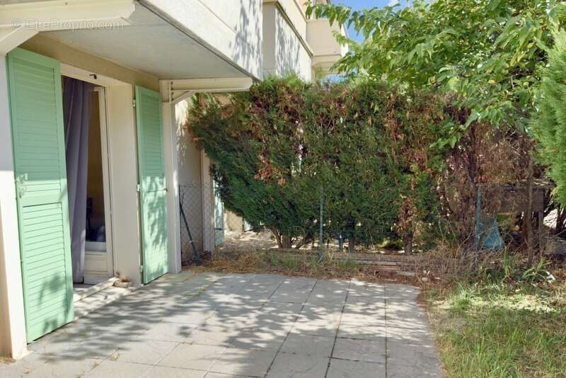Appartement à vendre 1 pièces BRON (69) - photo 2