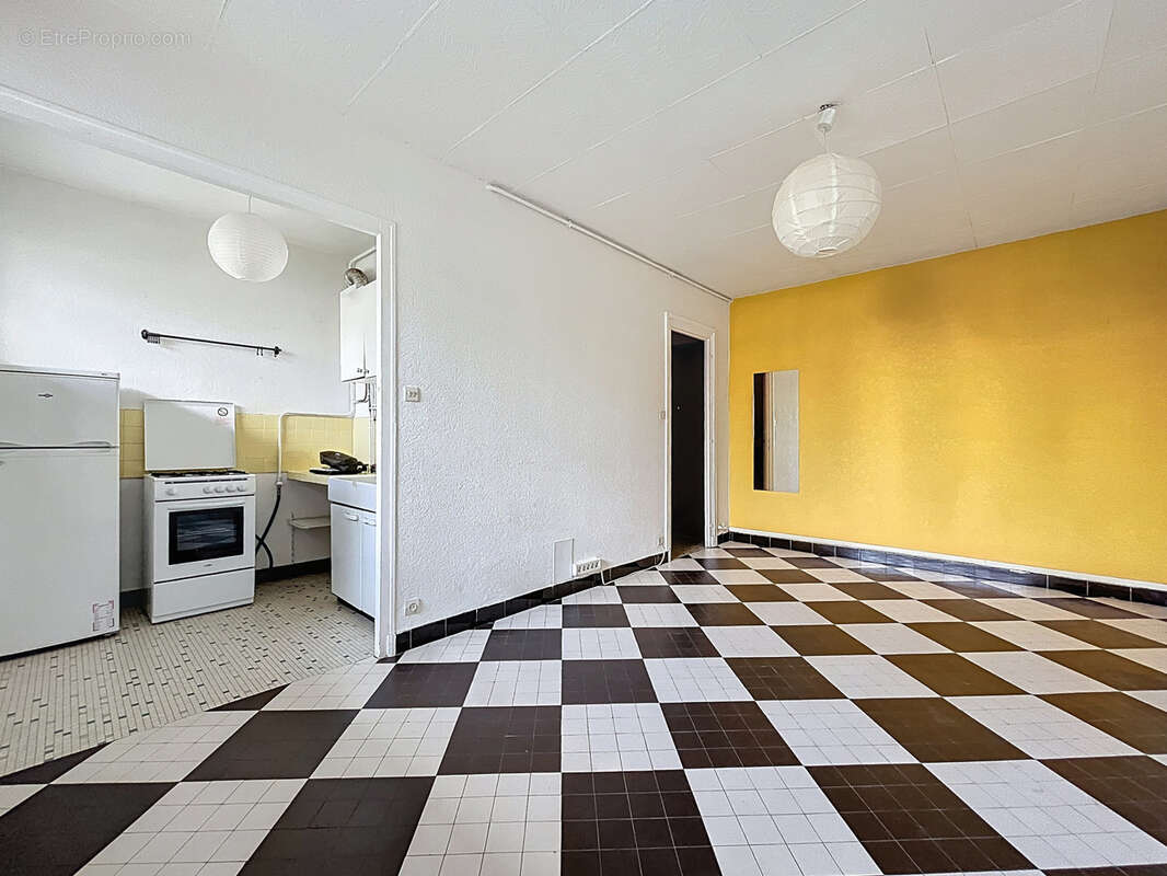 Appartement à LYON-8E