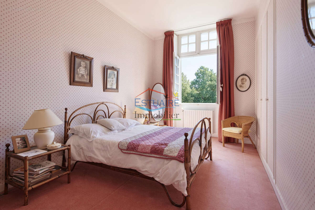 Maison 361 m² à Vertou  - photo 7