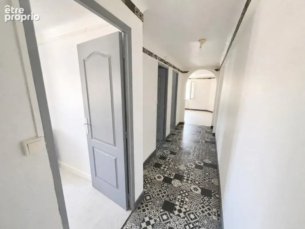 COURSAN : Appartement T3 de 60m² avec fort potentiel - photo 2