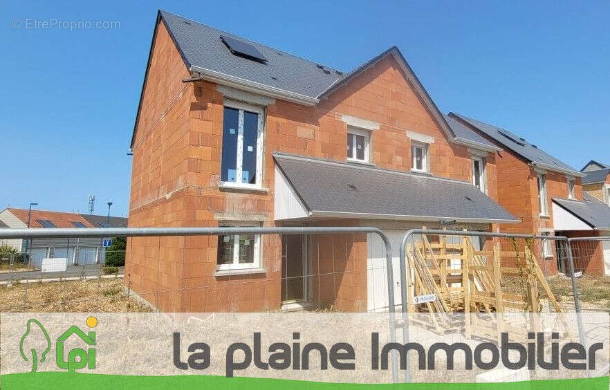 A quelques minutes de la mer, maison de 4PP avec garage sur un terrain de 222m² - photo 6