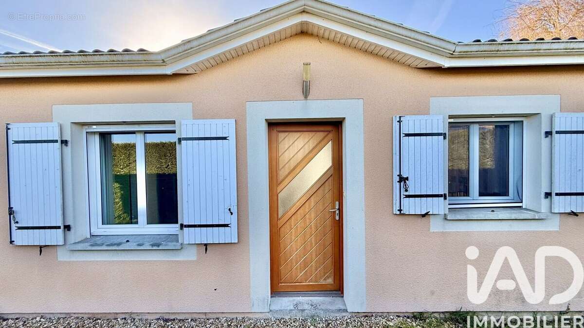 Photo 8 - Maison à CUBZAC-LES-PONTS