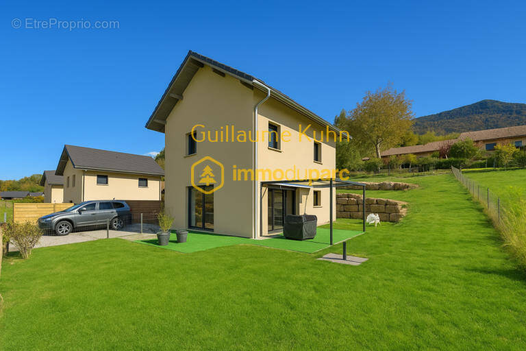 Maison à SAINT-OFFENGE-DESSOUS