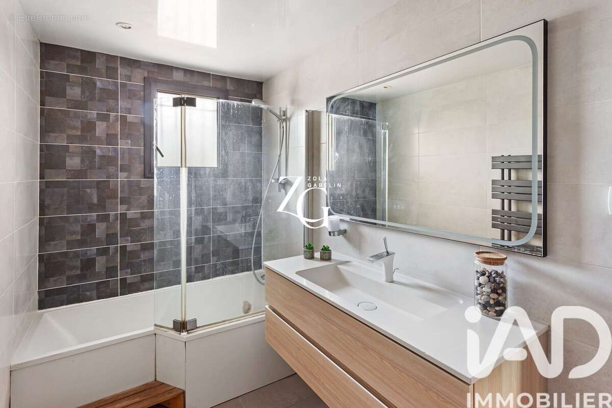 Photo 8 - Maison à SAINT-ETIENNE-DE-MONTLUC