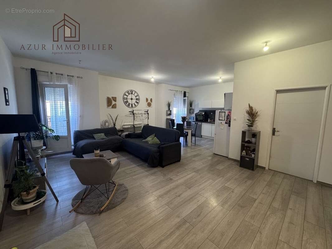 Appartement à LESPIGNAN