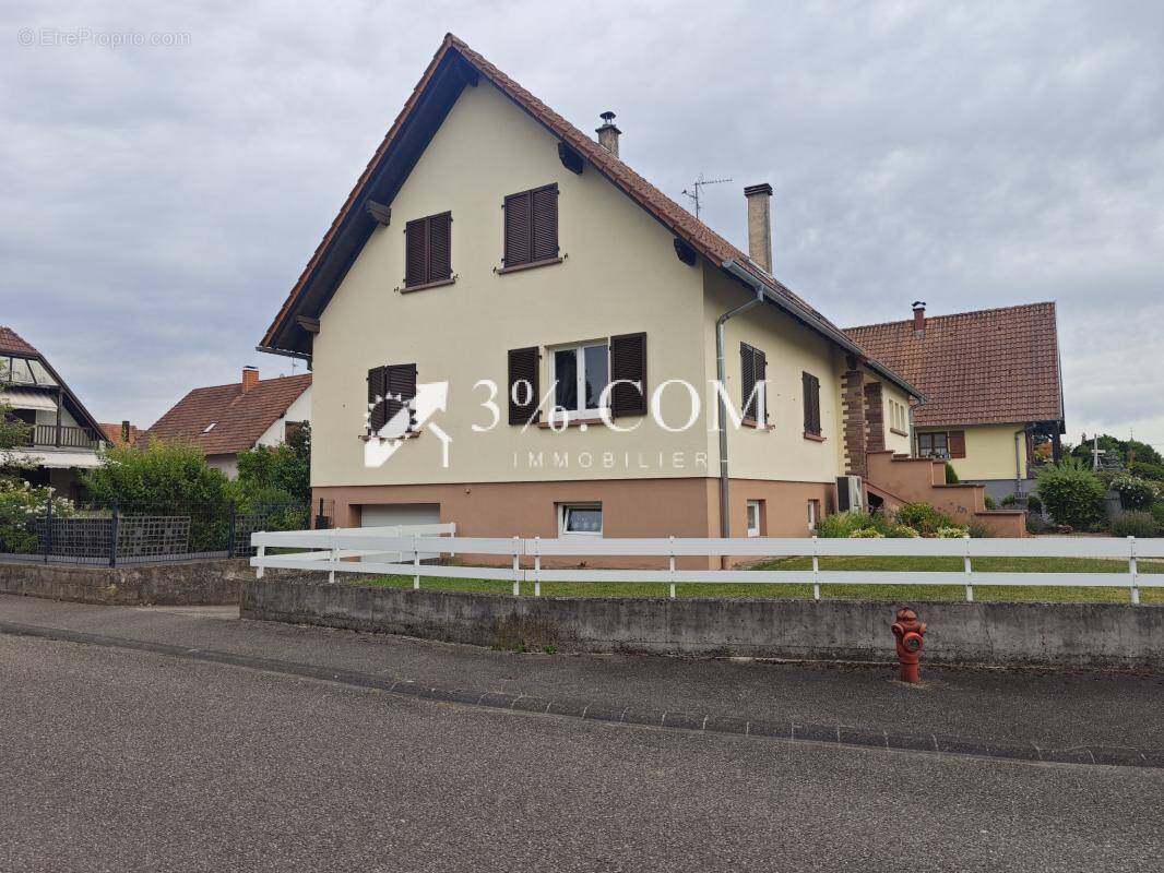 Maison à ROPPENHEIM