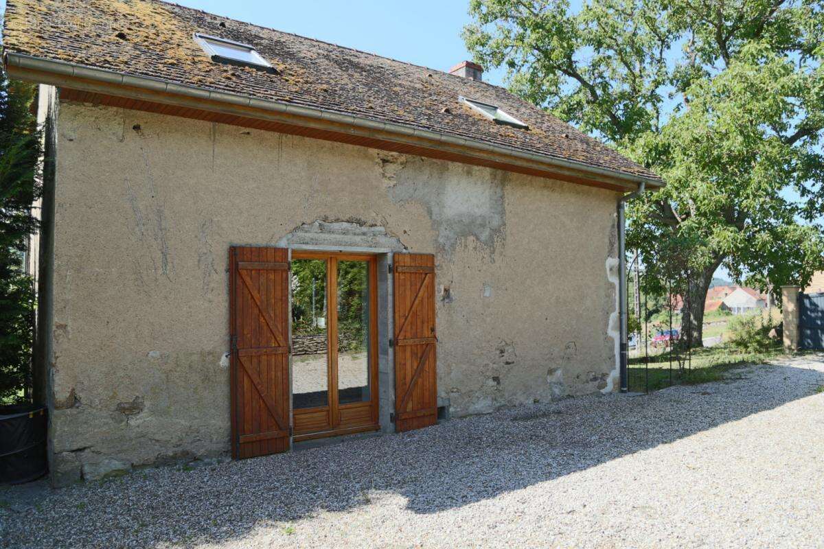 Charmante maison rénovée sur joli parc arboré - photo 15