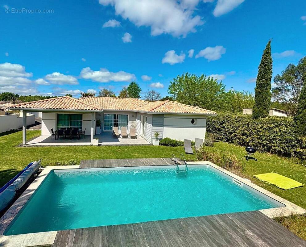 Photo 1 - Maison à SAINTE-HELENE