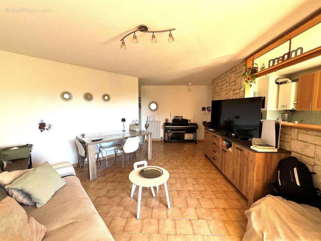 Appartement à LE CANNET