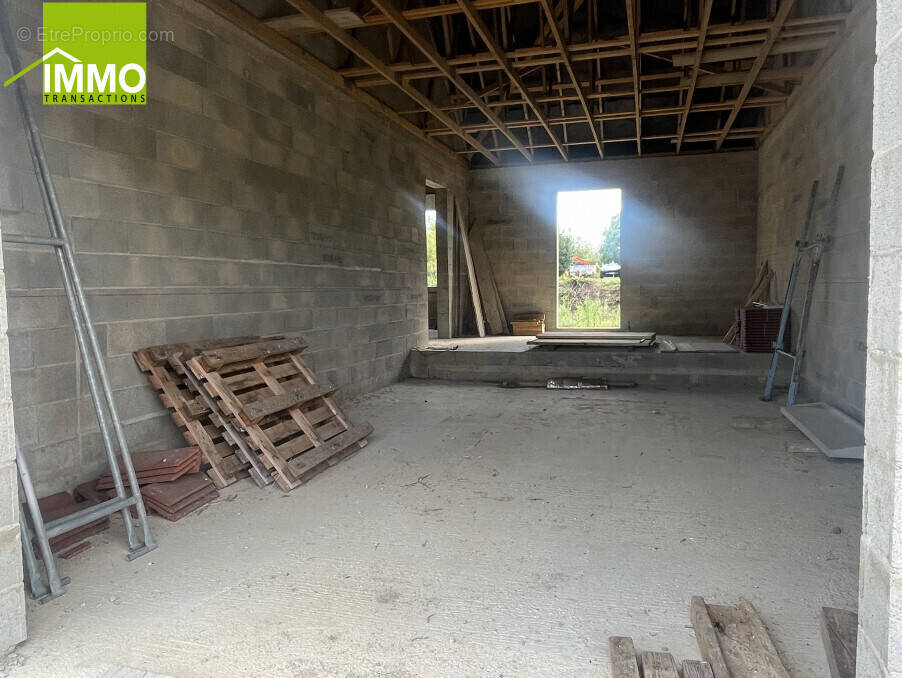 Maison à LONS-LE-SAUNIER