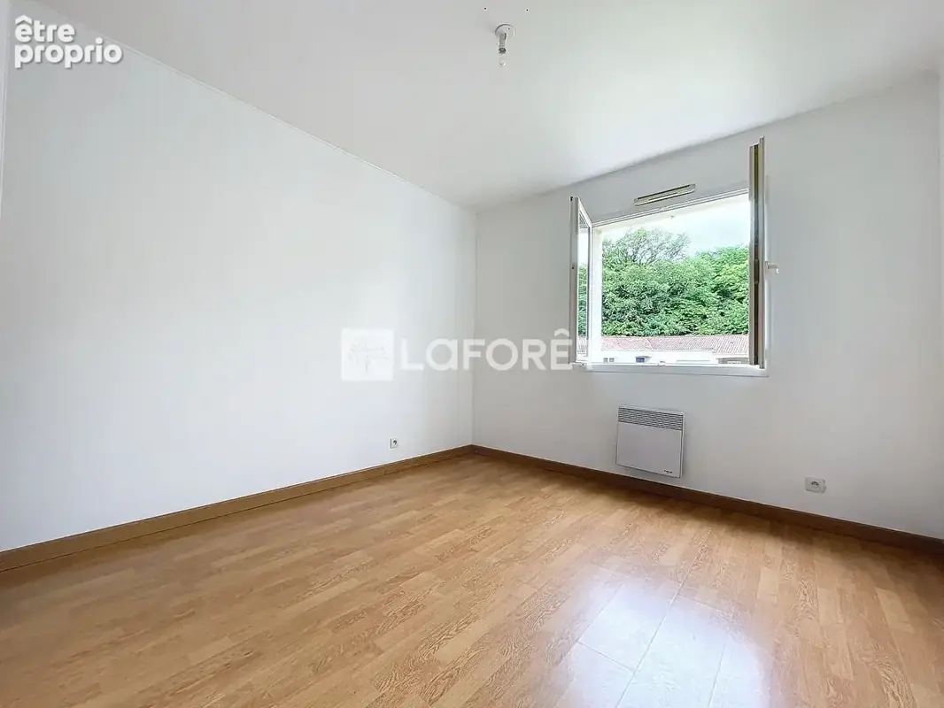Maison Cholet 5 pièce(s) 99 m2 - photo 8