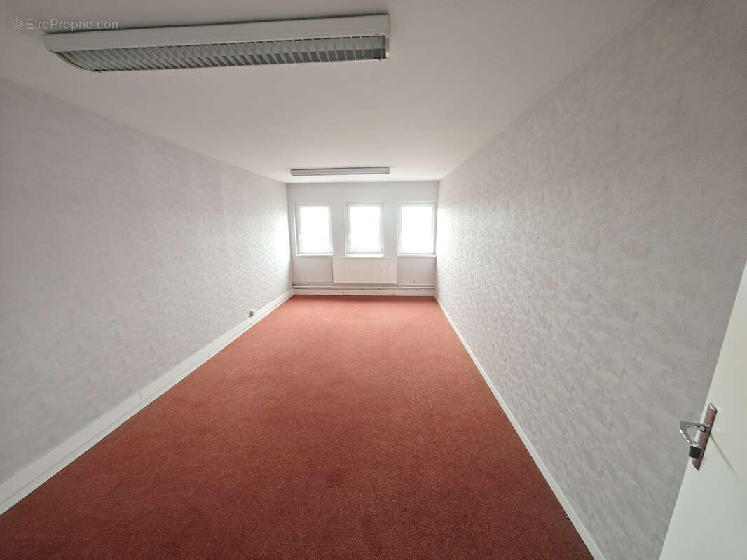 Commerce à VILLENEUVE-D&#039;ASCQ