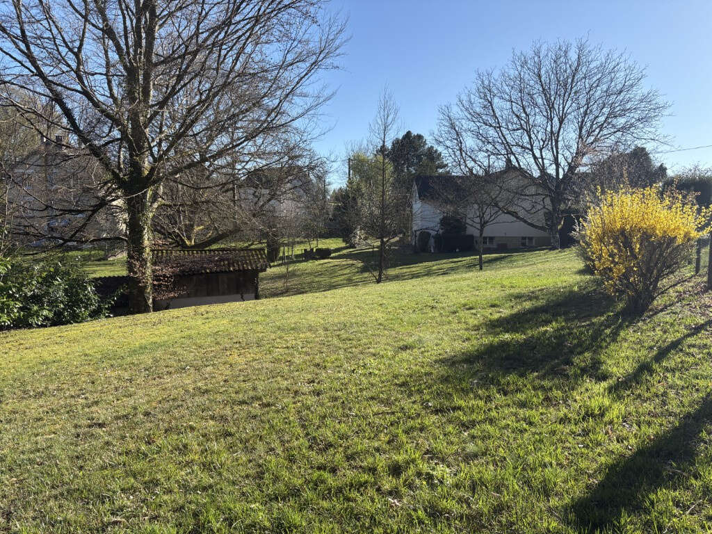 Maison à ARNAC-POMPADOUR
