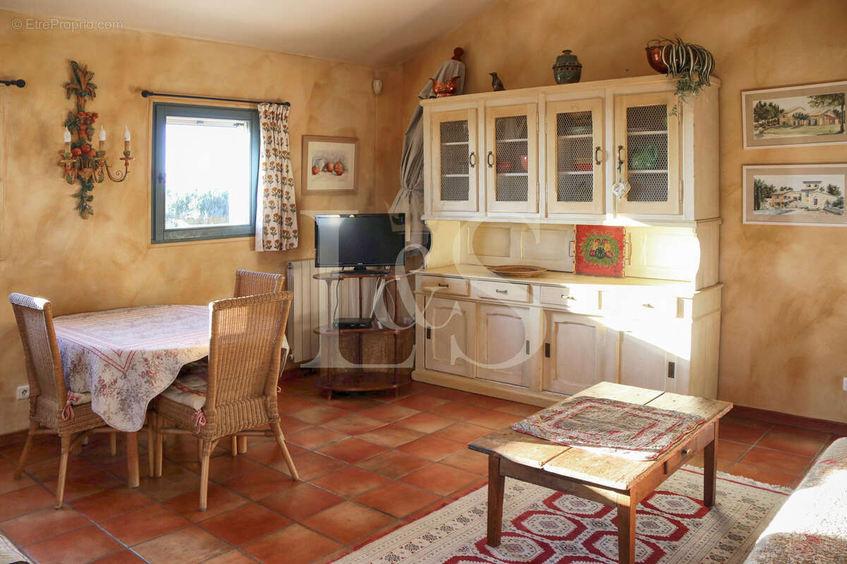 Maison à CRILLON-LE-BRAVE