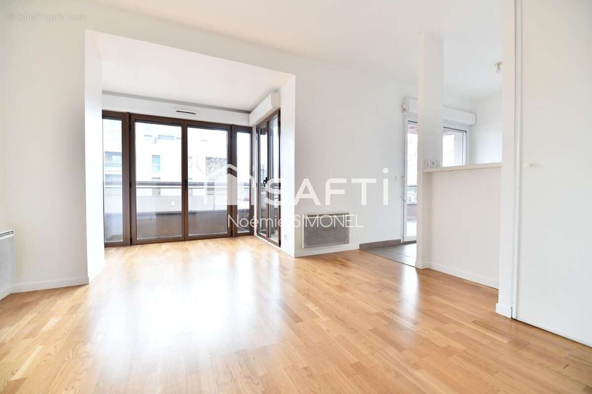 Photo 4 - Appartement à JUVISY-SUR-ORGE