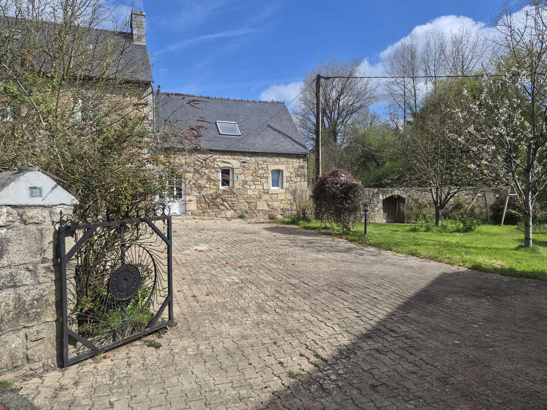 Maison à LOUARGAT