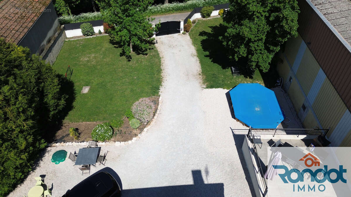 Appartement à MARCILLY-SUR-TILLE