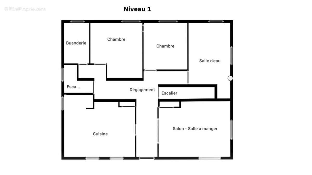 Maison à BESSENAY