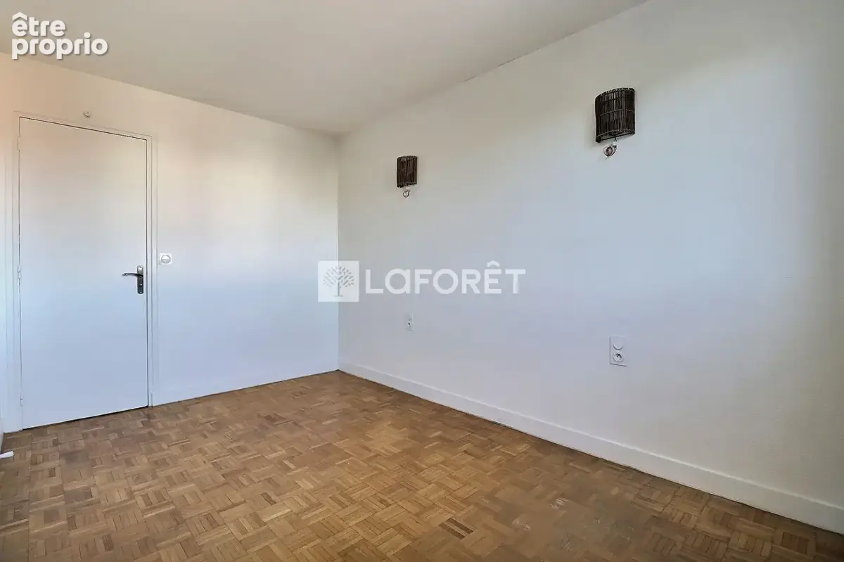 Appartement Villejuif 3 pièce(s) 56.06 m2 - photo 8