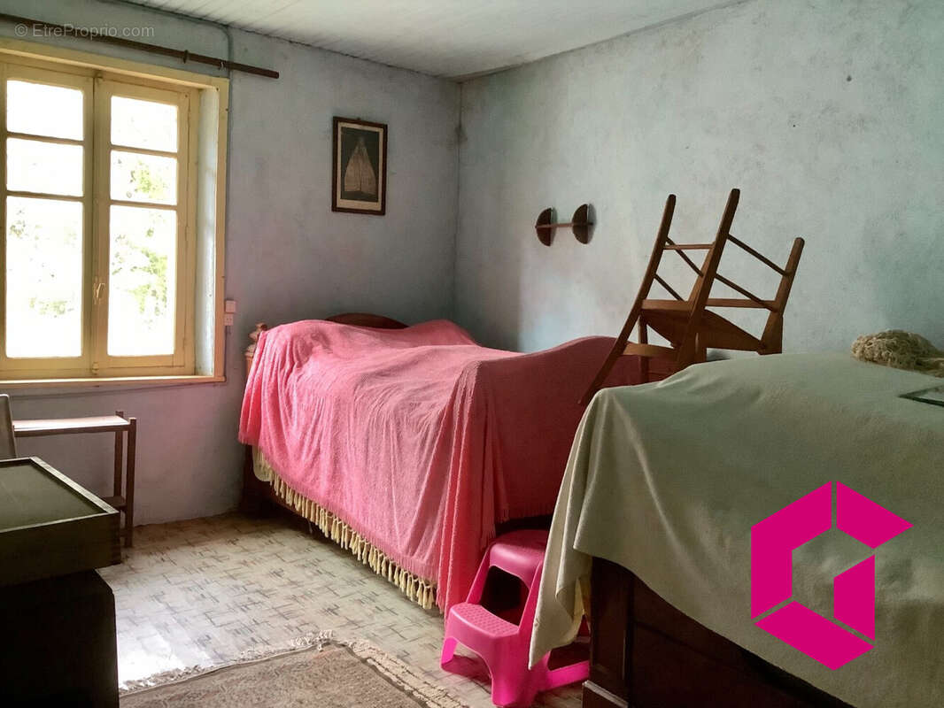 Maison à AUBUSSON-D&#039;AUVERGNE