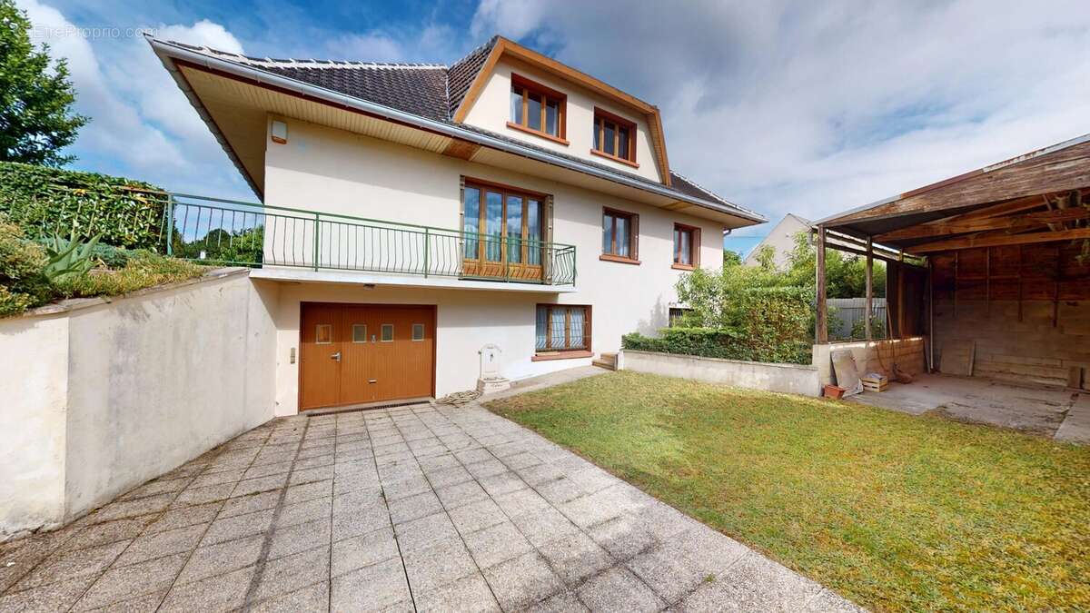 Maison à MONTFERMEIL