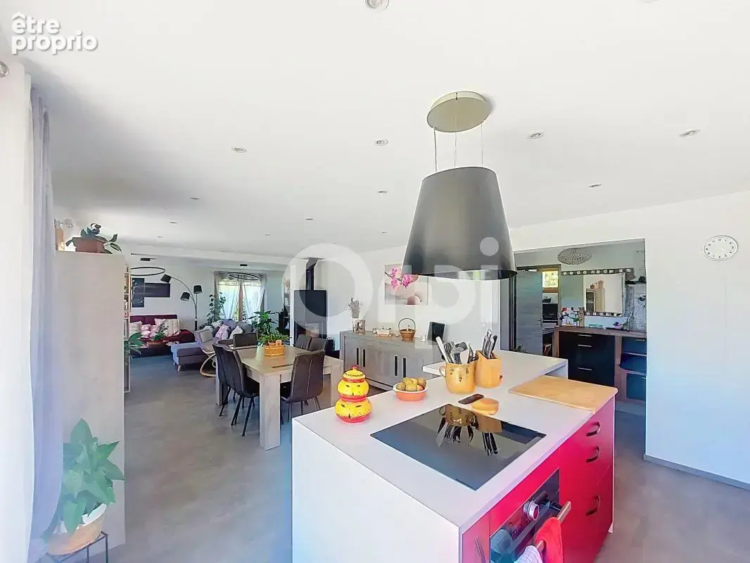 Maison 7 pièces À Vendre - photo 2