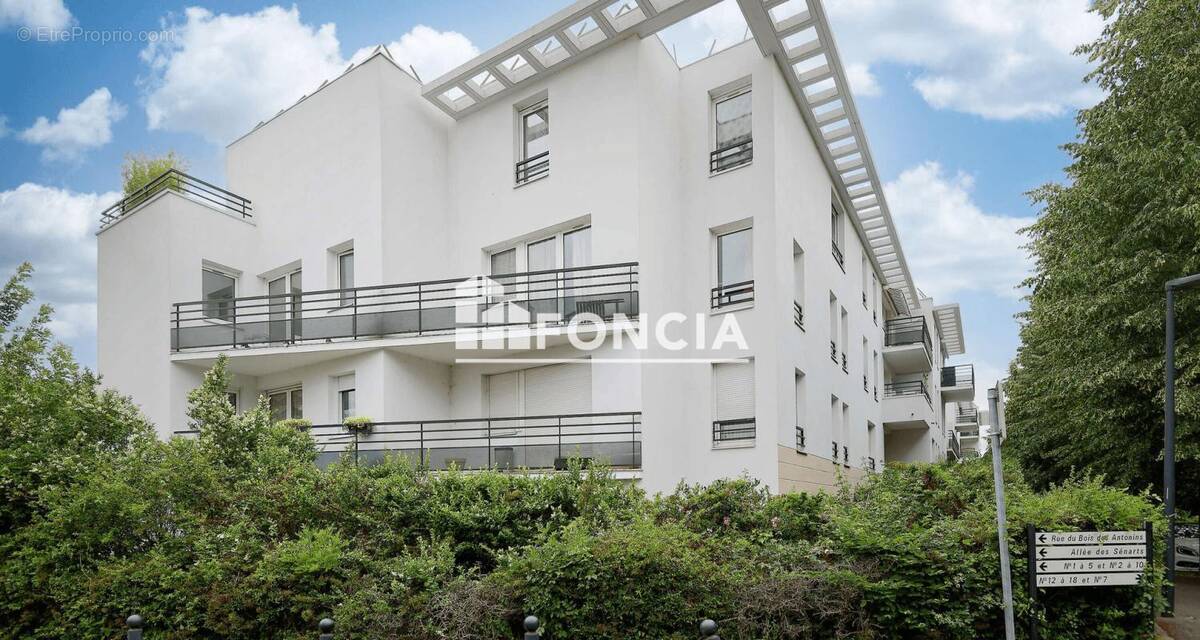 Appartement à BOUSSY-SAINT-ANTOINE