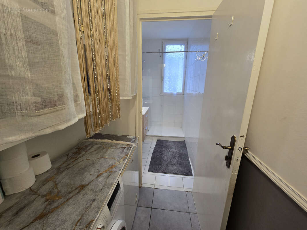 Appartement à FONTAINE