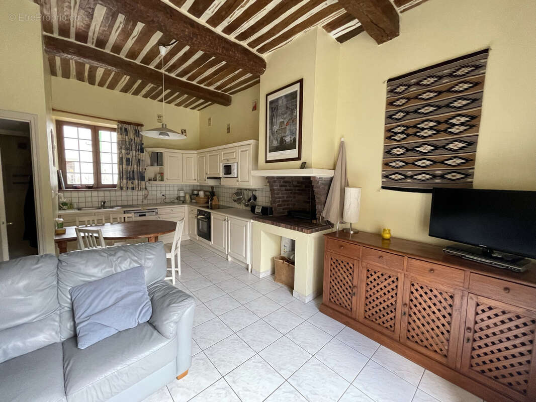 Appartement à LA REDORTE