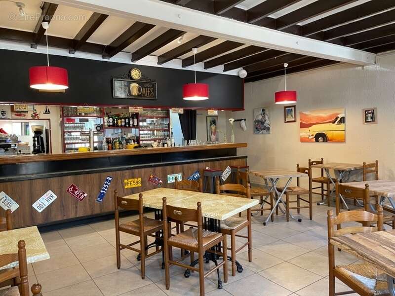 Commerce à MONLEZUN-D&#039;ARMAGNAC