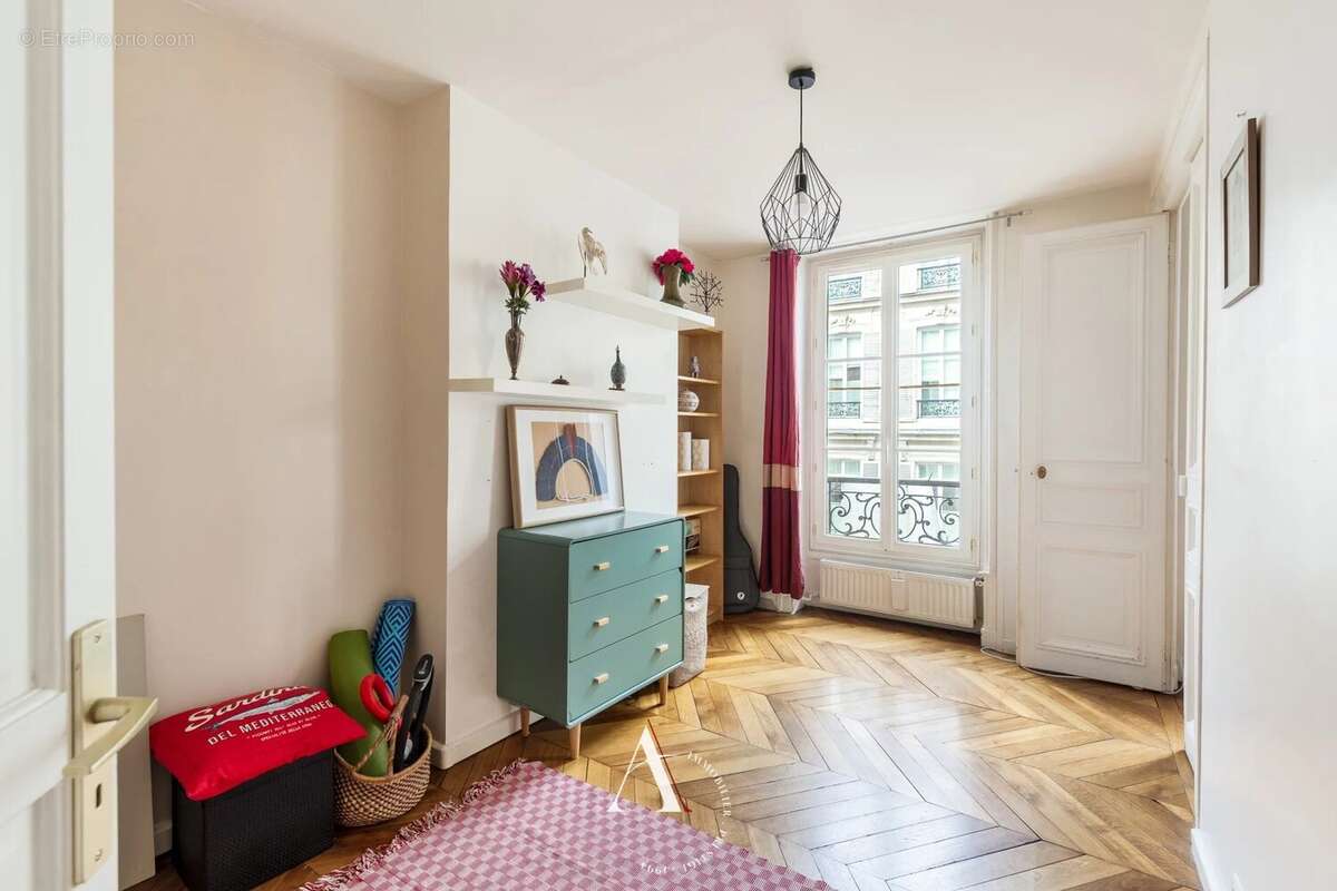 Appartement à PARIS-9E