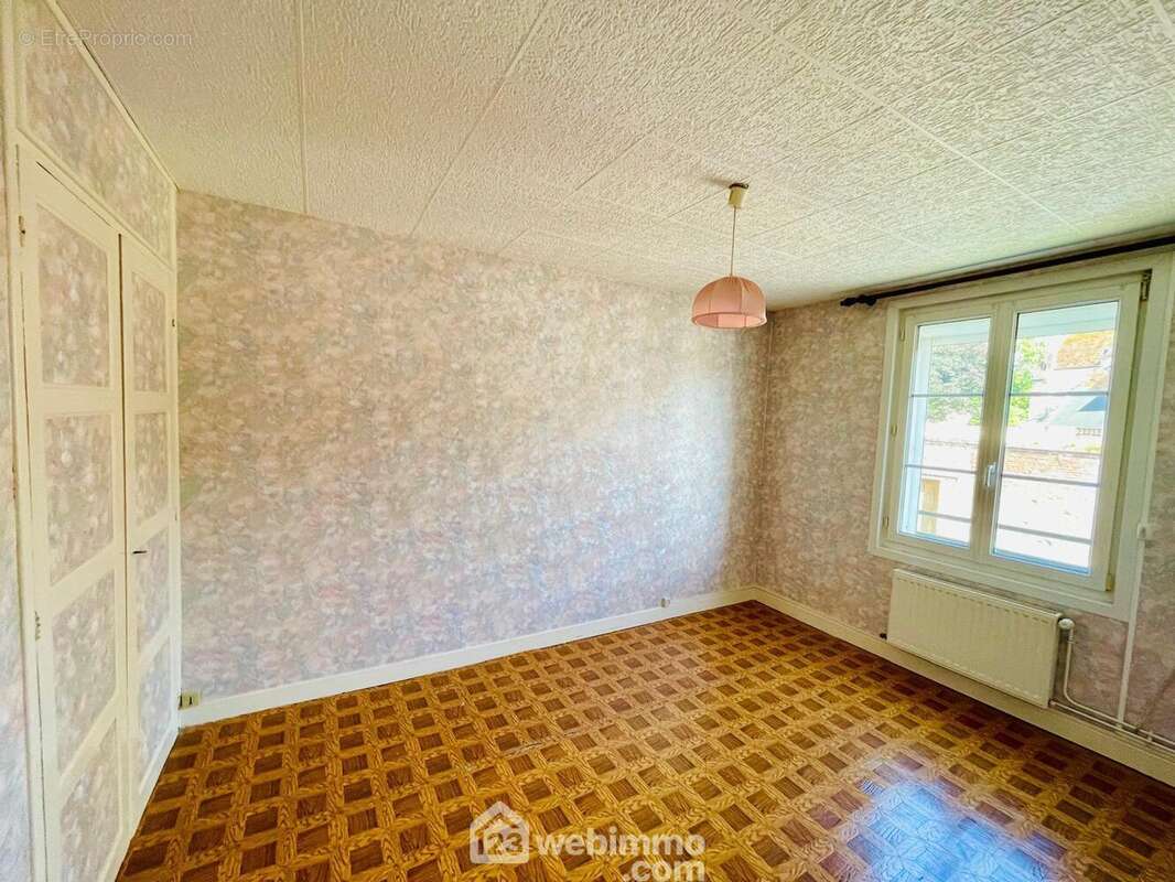 Maison 91 m² à Noyon  - photo 2