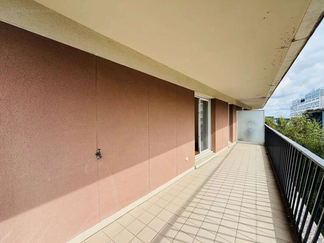 Appartement à VELIZY-VILLACOUBLAY