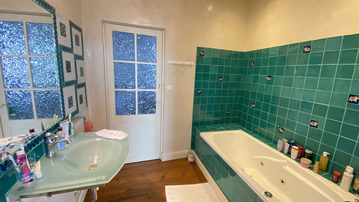 Maison à L&#039;ISLE-JOURDAIN